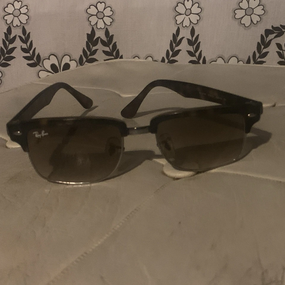 Ray Ban Clubmaster, photo 2 of 4