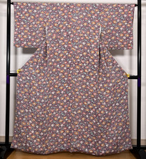 K112312-1 Japanese Kimono 100 Silk Komon