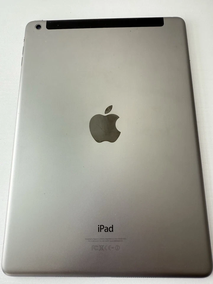 Apple iPad Air (1-е поколение) A1474 64 ГБ 9,7 дюйма - космический серый - Изображение 2 из 2