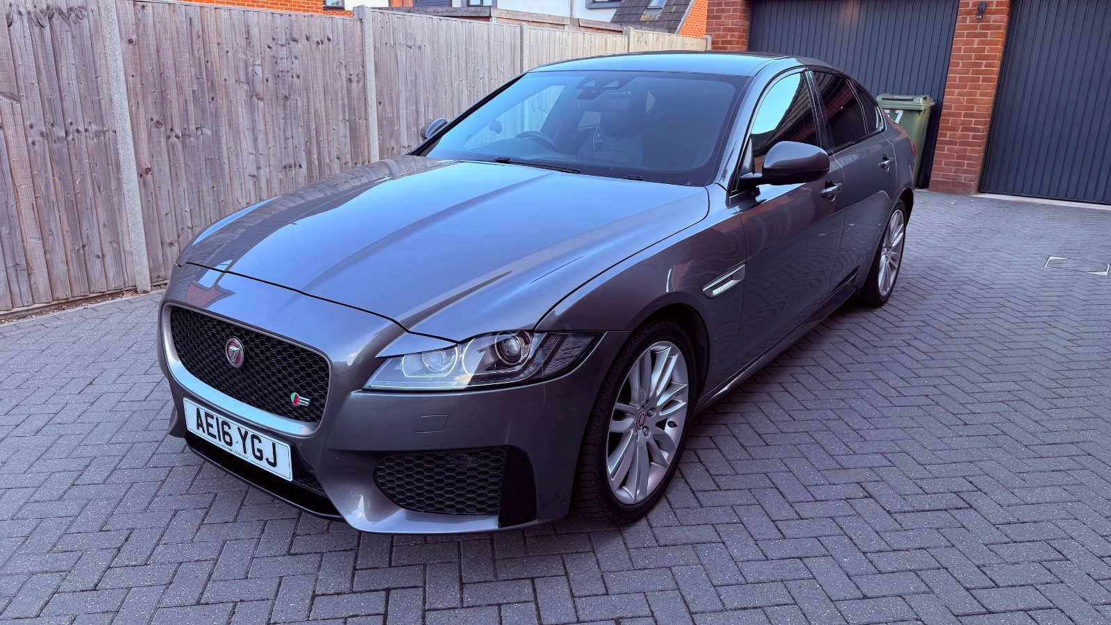 JAGUAR XF 3.0d V6 S 4dr AUto Saloon 2016 59;500 Miles