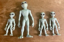 1996 Roswell Aliens UFO Action Figures Extra Terrestrial Toy Set Of 4 HTF
