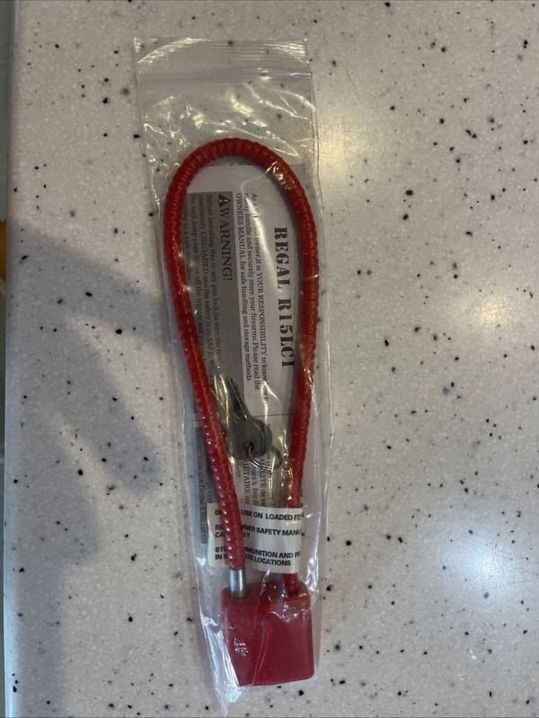 NEW Regal Firearms Red Gun Cable Lock R15SC3  With 2 Keys