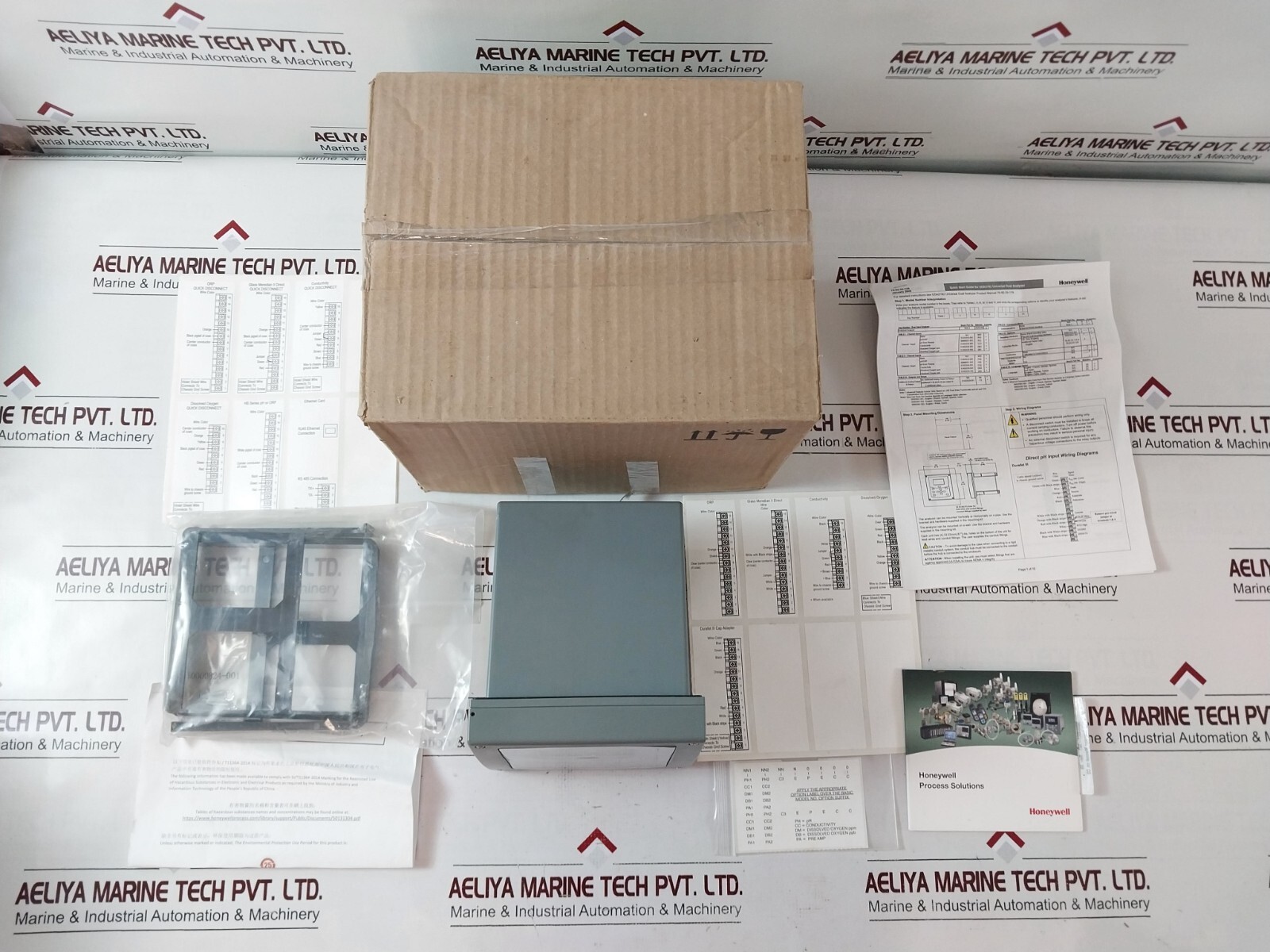 HONEYWELL UDA2182-PH1-NN2-NN-N-00C0-EE Universal Dual Analyzer 50/60 HZ