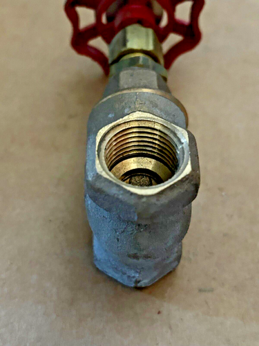 Milwaukee 1/2" Brass Gate Valve Fig 105 125 SWP 200 WOG Threaded USA made - Picture 6 of 7