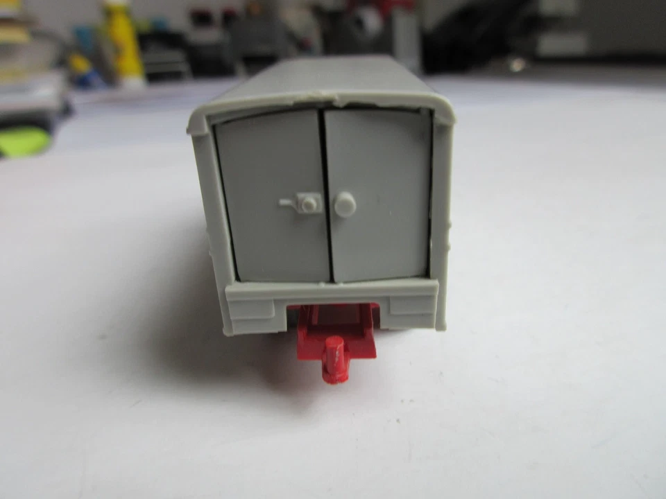 Wiking1: 87 Krupp Titan Suitcase Truck Thermos Car (WM, Indicator, Agate Gray) - Image 3 of 4