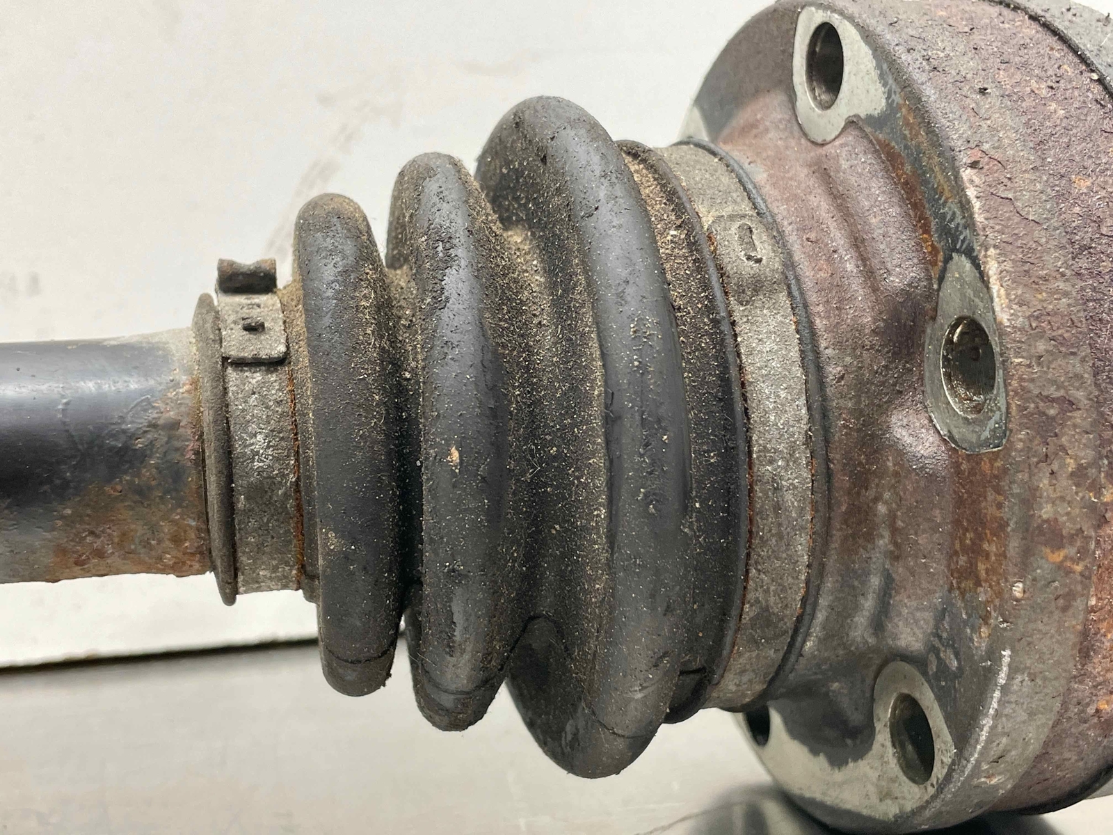 2010 Maserati Granturismo S OEM Left Hand Drivers Side CV Axle Shaft 63K