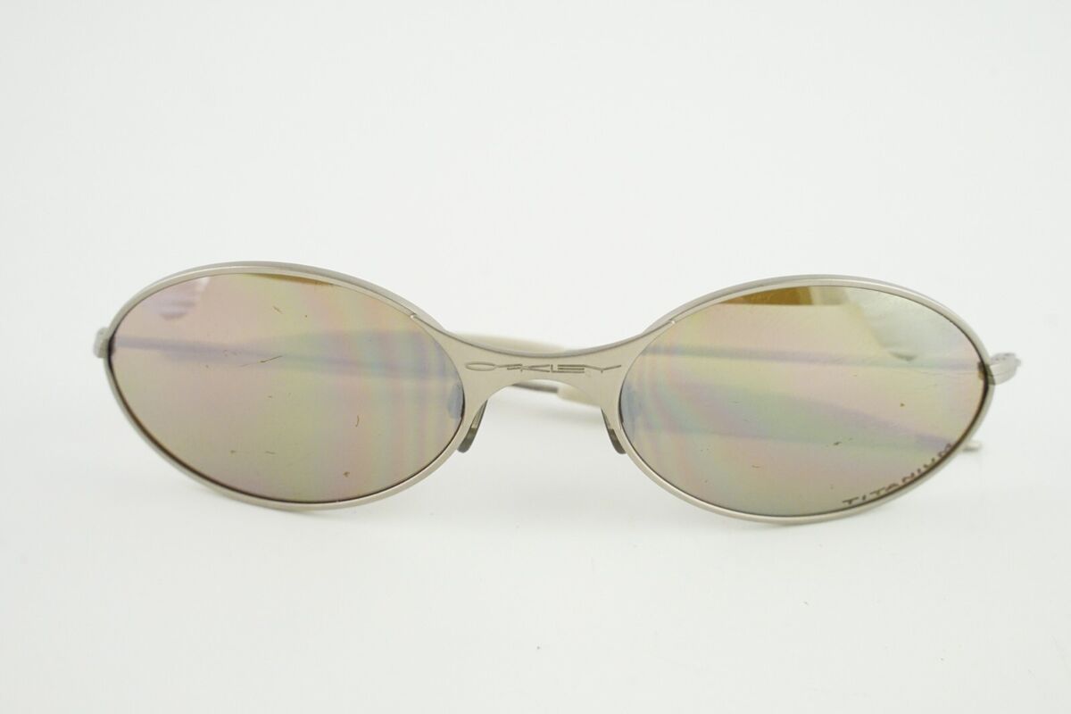 SUPER RARE!! Oakley T Wire 1.0 TITANIUM/TITANIUM IRIDIUM SUPER RARE!! Oakley T Wire 1.0 TITANIUM/TITANIUM IRIDIUM