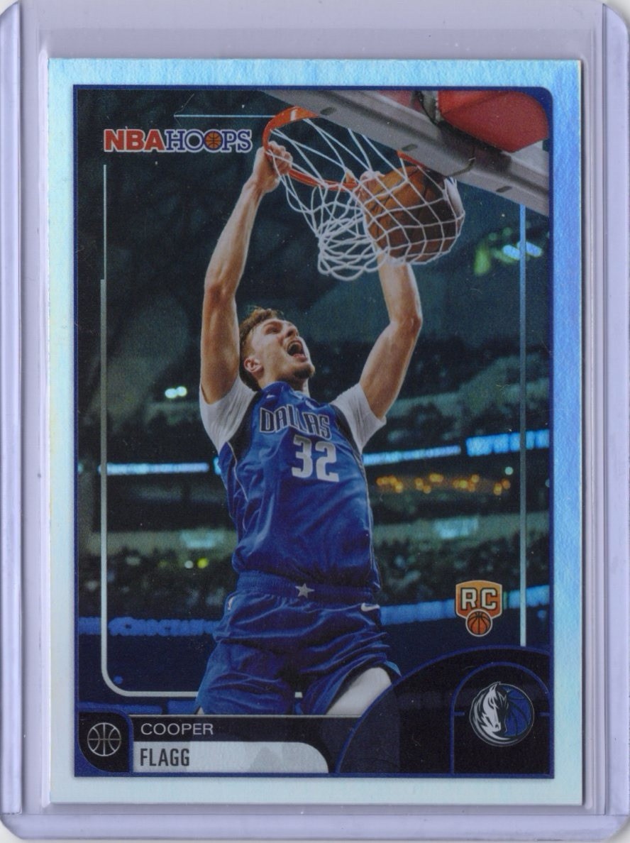 2025-26 Topps NBA Hoops Cooper Flagg #35 Rainbow Foil RC Mavericks