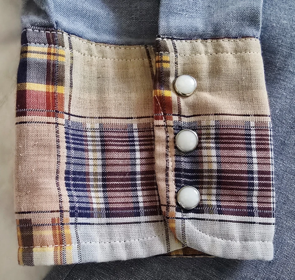 Винтажная мужская вестерн-рубашка 70-х Levis большая стеганая пэчворк джинсовая ткань жемчуг застежка ковбойская - Изображение 3 из 4