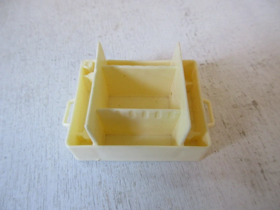 Vintage Barbie 1976 Star Traveler RV Camper Grill Accessory Foto 2 de 2