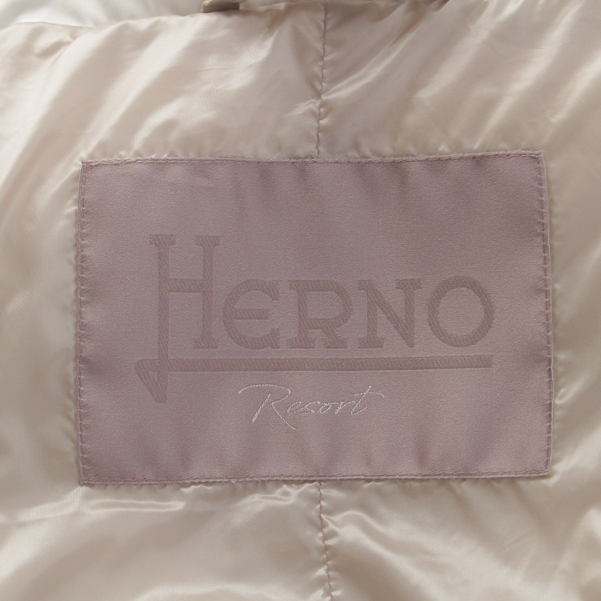 Herno Resort quilting Down jacket outer white 38 - image 16