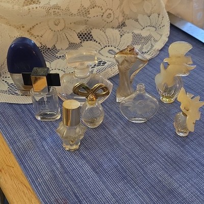 Estée Lauder Nina Ricci Collectible Perfume Miniature Bottles