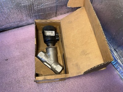 BURKERT 2000 B 3/4 PTFE SS 00456036 PNEUMATIC ANGLE SEAT VALVE 3/4IN 30-145PSI