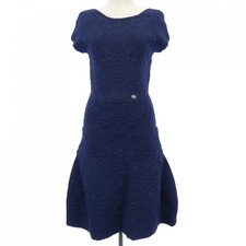Authentic CHANEL P45374K04766 Dress #241-003-985-9483