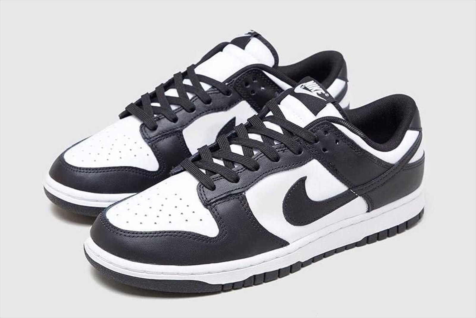 HOT定番 NIKE DUNK LOW RETRO WHITE/BLACK PANDA W2no4-m32229997044 