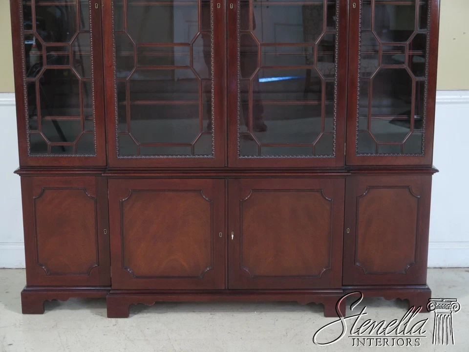 L29449EC: Gabinete de China Kindel Oxford Caoba 4 Puertas Frente Foto 3 de 4