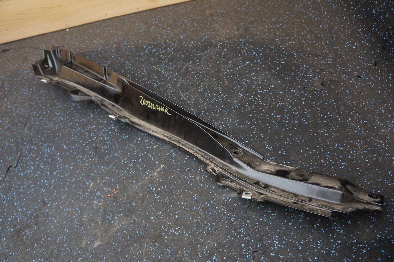 Right Engine Bay Gutter Panel OEM 74711-T6N-A00 Acura NSX 2017-20