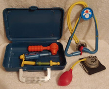   Vintage 1997 Fisher Price Doctor Dr Nurse Medical Kit Bag Pretend Toy Case Fun