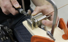 Vice Cutting Tube Cutter Jig Holder Jewelry Repair Adjustable Held Tube Cutter