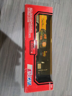 1993 Racing Champions Nascar Team Transporter 1:64 Semi Truck Davey Allison #28
