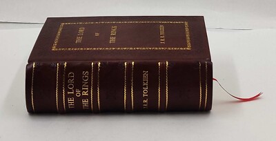 洋書 THE LORD OF THE  RING The Lord Of The Rings Deluxe Edition [Premium Leather Bound