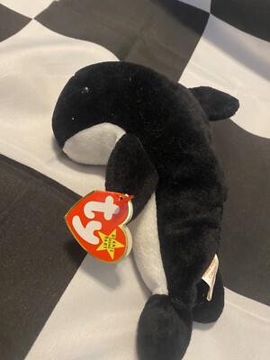 TY BEANIE BABY WAVES THE WHALE WITH ECHO ERROR TAGS & PVC PELLETS. FIRST EDITION