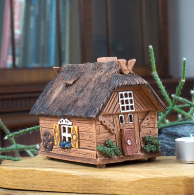 Ceramic Tealight Holder Log Cabin Old Barn Miniature House 10cm Midene Handmade