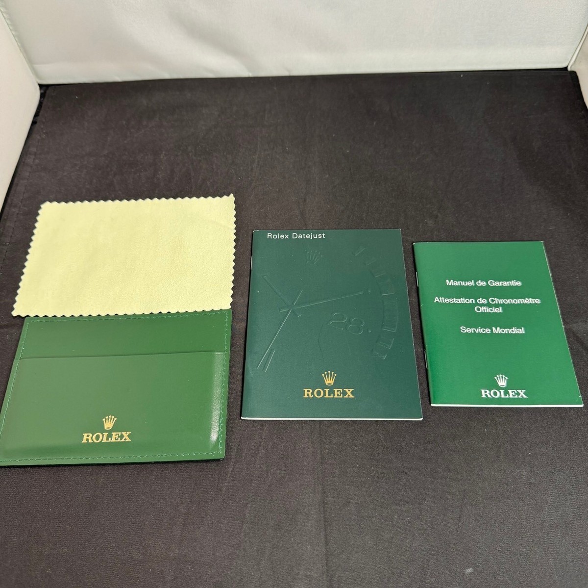 ROLEX Watch Box Case 30.00.71 Booklet(2000) of DATEJUST 100 ROLEX Watch Box Case 30.00.71 Booklet(2000) of DATEJUST 100