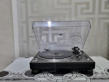 Technics SL-1210MK2 Direct Drive Turntable With Ortofon OM 20 Stylus 