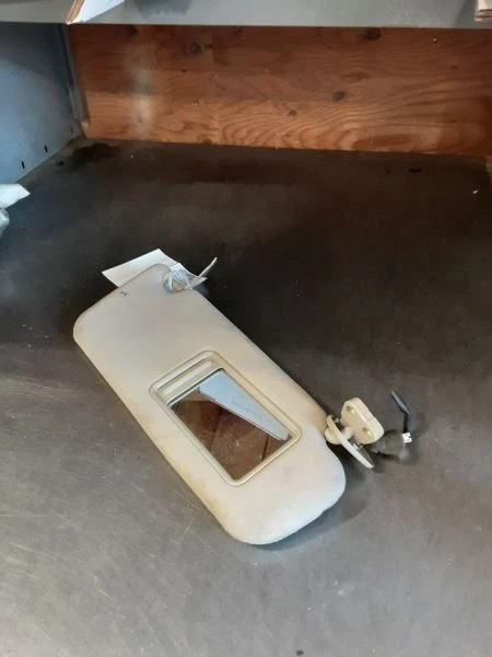 Parasol para pasajeros iluminado sin techo corredizo se adapta 07-12 VERACRUZ 177553 Foto 2 de 4