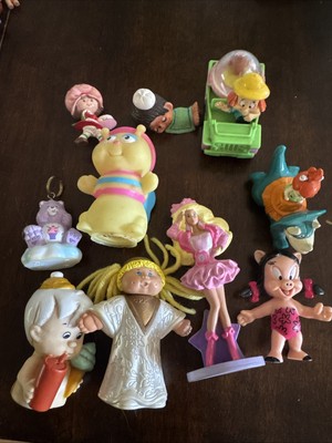 1990s Toy Lot Strawberry Short Cake My chichi Cabbage Patch Care Bear