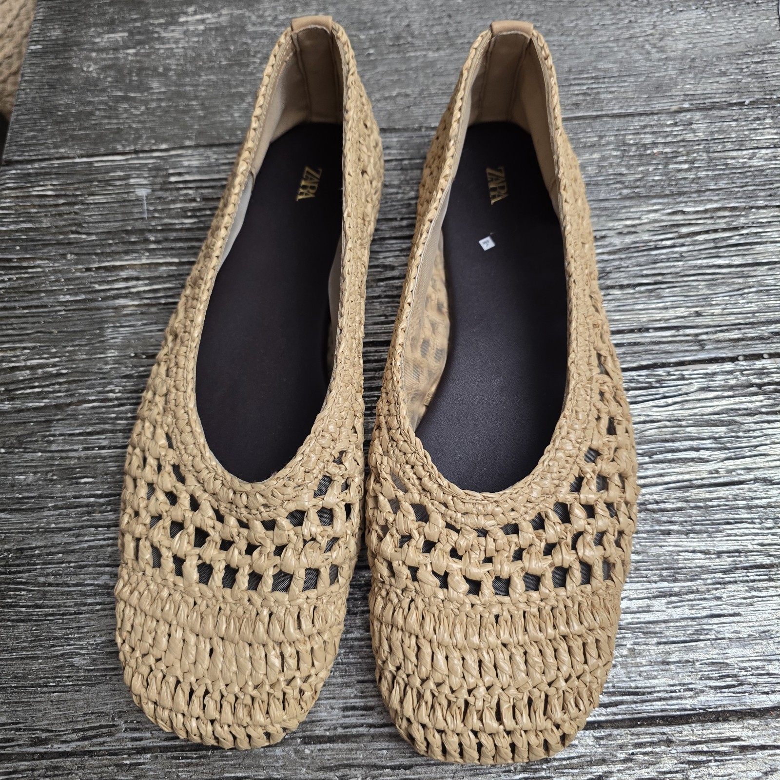 Zara Ballet Size 41 Light Beige flats  braided Rounded toe Made In Vietnam.