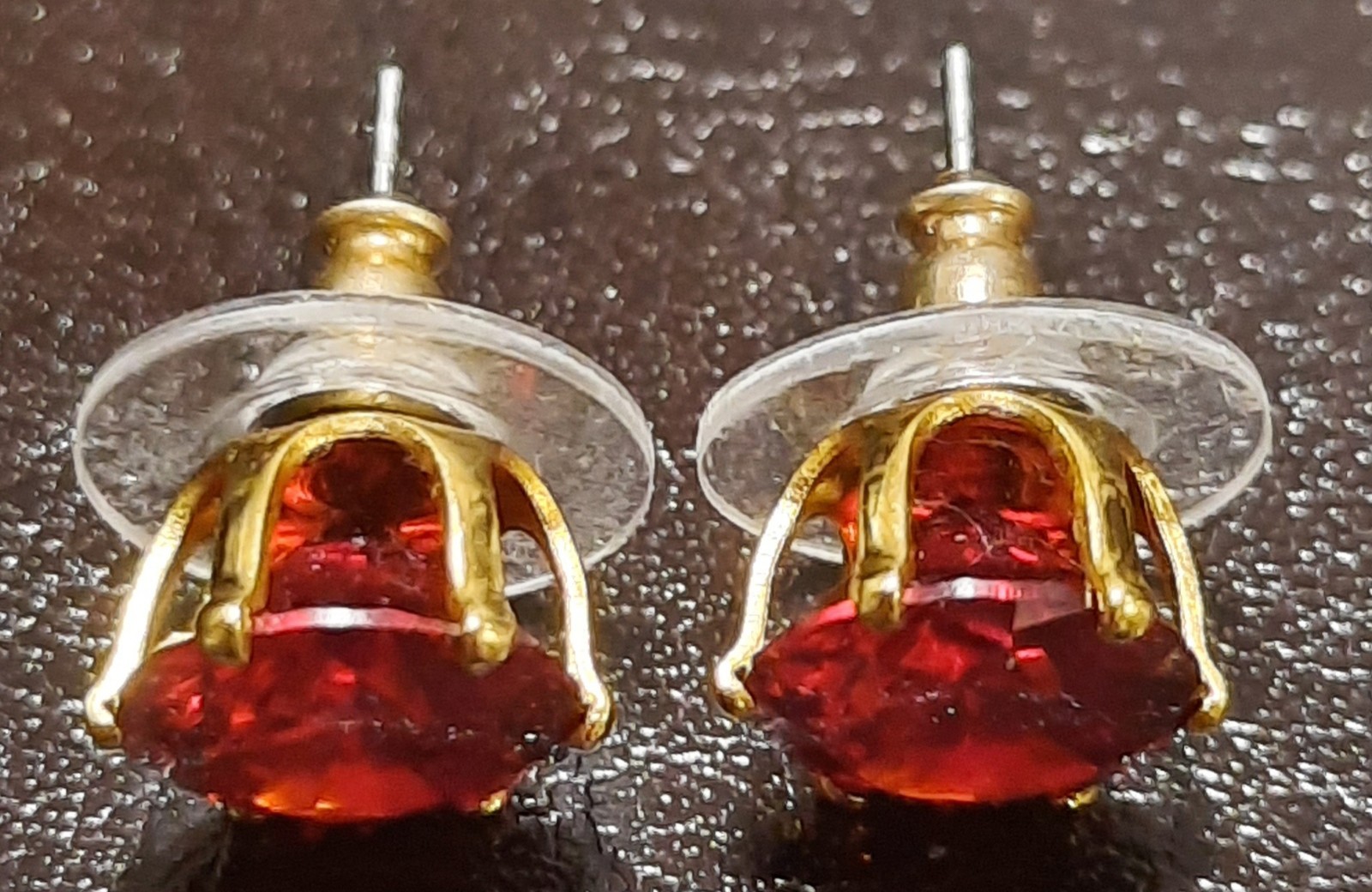 Avon Simulated Ruby Red Goldtone Stud Earrings In… - image 3