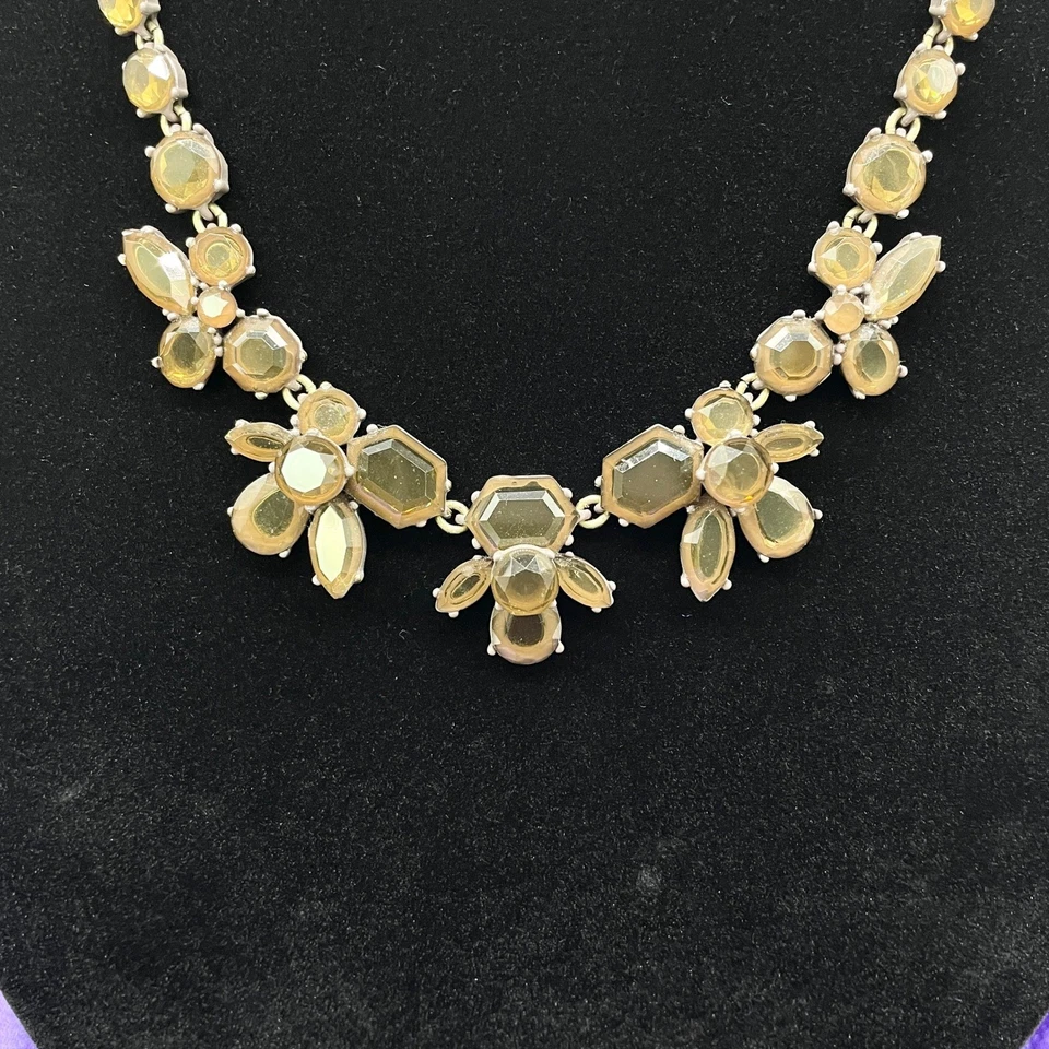 J Crew Crystal Flower Statement Necklace Preppy Glam Classic Garden Party Modern - Image 2 of 4