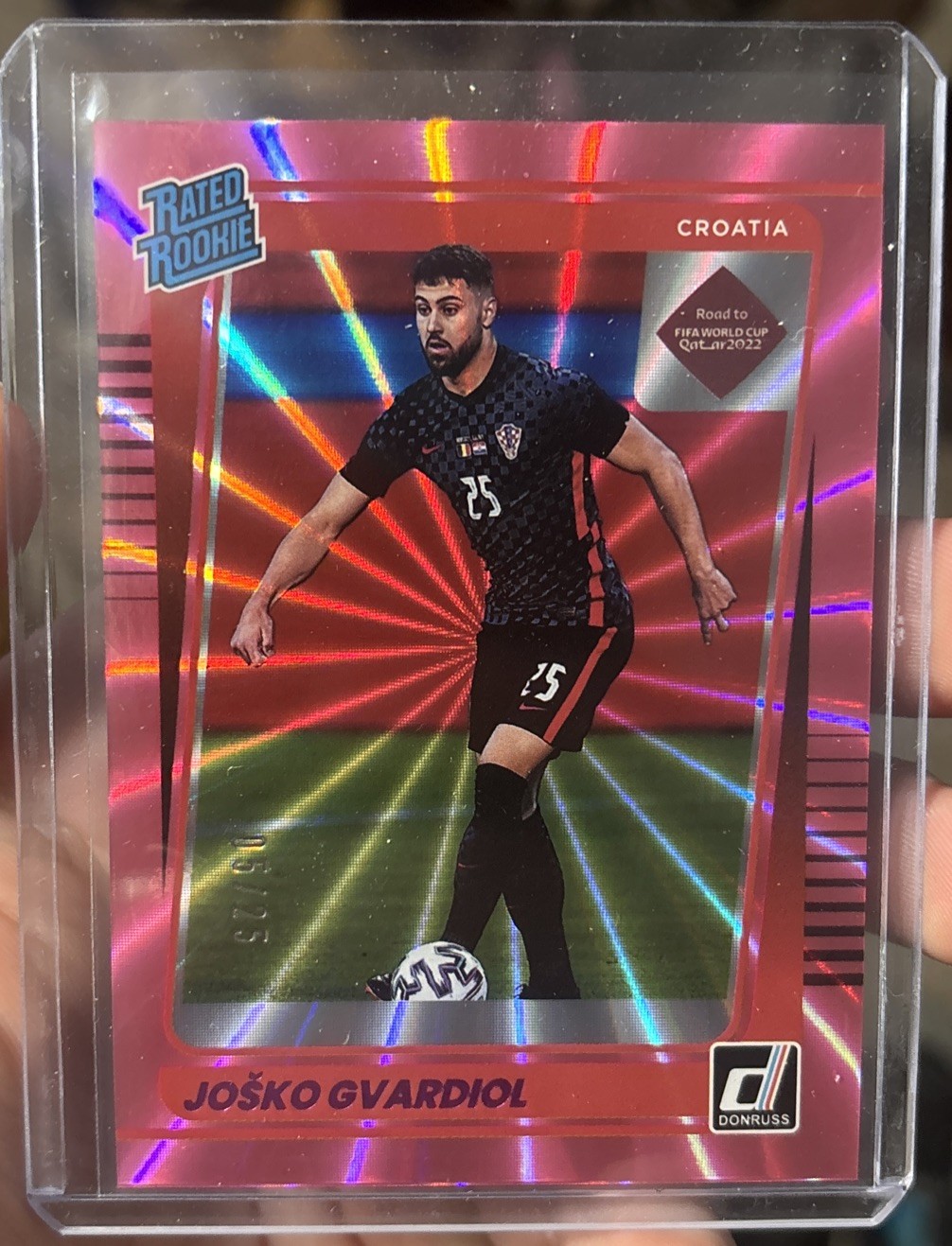 JOSKO GVARDIOL 2021-22 Donruss FIFA World Cup /25 PINK LASER RATED ROOKIE #185
