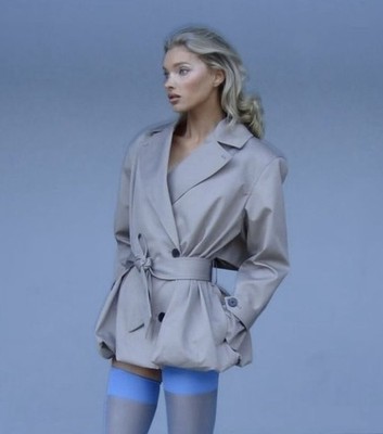 Helsa Kurz Bubble Saum Trenchcoat Größe M