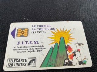 FRANCE. MAI 1989. TÉLÉCARTE F 81. FITEM 89. 120 UNITES. BELLE COTE. RARE