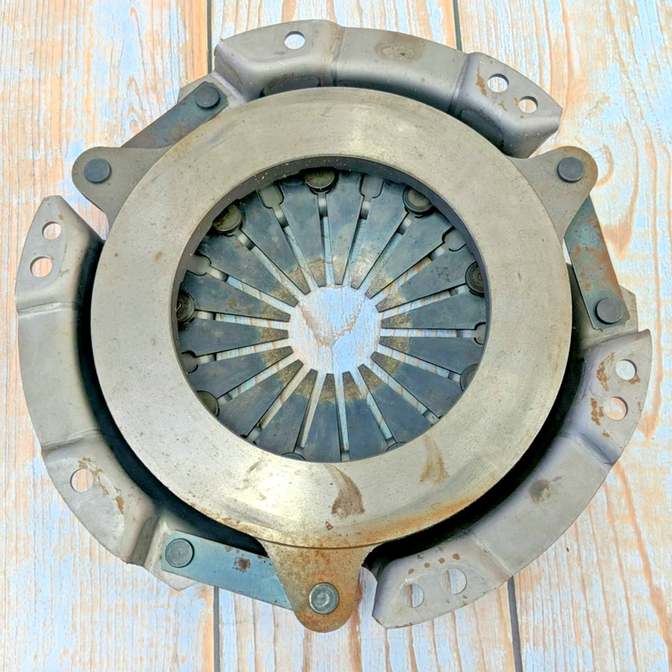 Cubierta de placa de presión de embrague Daikin TY508 para Toyota Starlet 1981-1983 3121012042 Foto 3 de 4