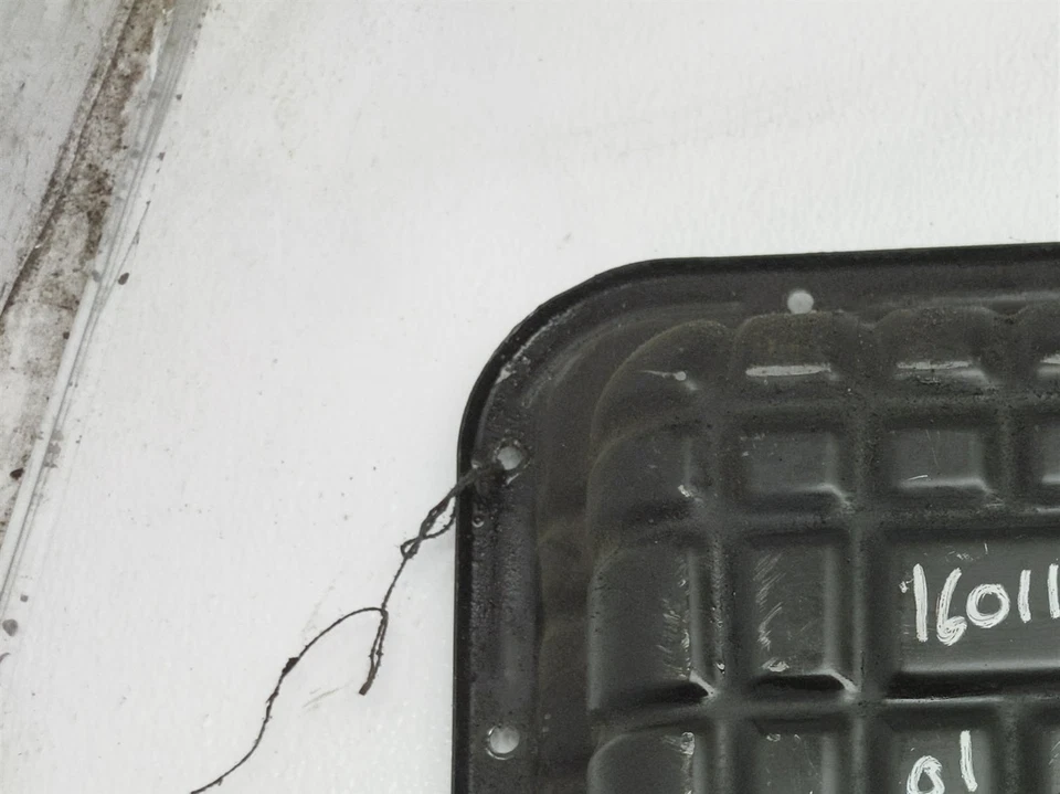 Nissan Altima 1993 1994 1995 1996 1997 2000 2001 cárter de aceite del motor 11110-1E400 Foto 2 de 4