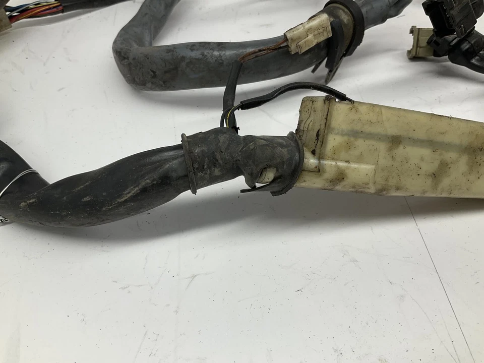 1981-1985 Porsche 924 Engine Wiring Harness 477971761D - Image 4 of 4