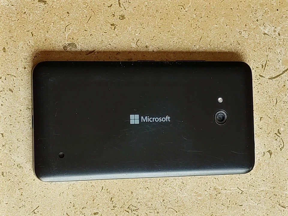 Microsoft Lumia 640 LTE, RM-1075, Dual Sim, Negro, (desbloqueado de fábrica) - Immagine 3 di 3