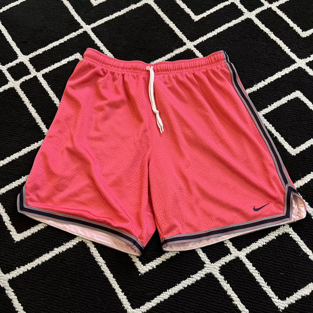Pink nike hotsell basketball shorts