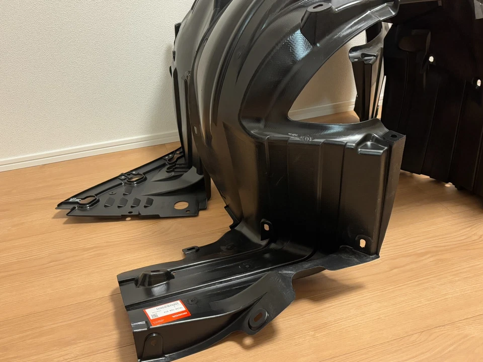 Honda Genuine S2000 S2K AP2 04-09 Front Fender Inner Liner Splash Guard Pair OEM - Изображение 2 из 4