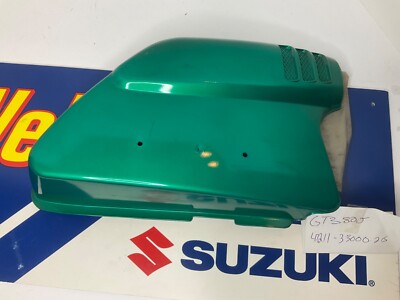 その他  Ques2 Suzuki NOS 1972 GT380 Green Left Frame Side Cover 47211-33000-215