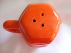 Brinn's Pittsburg Pa. 4" Orange Hexagon Salt and Pepper Shakers — photo 5