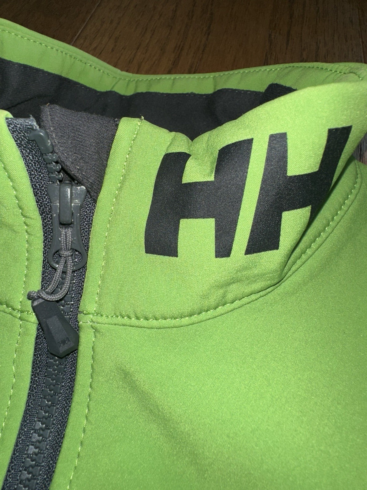 Helly Hansen Wildebeest Soft Shell Jacket Womens … - image 2