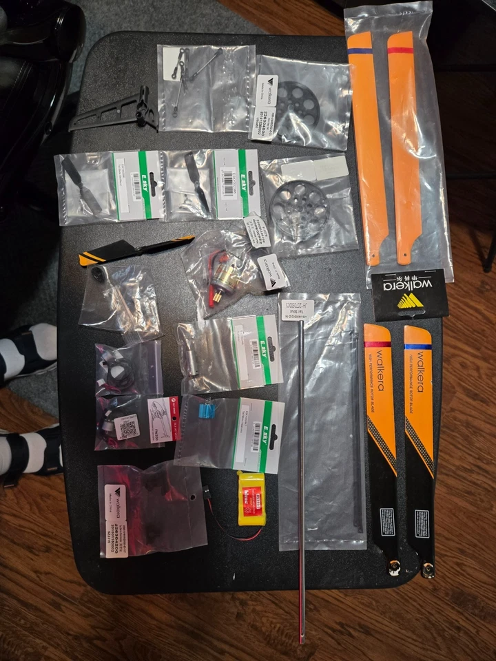 Walkera v400do2 Rc Helicopter - Image 3 of 3