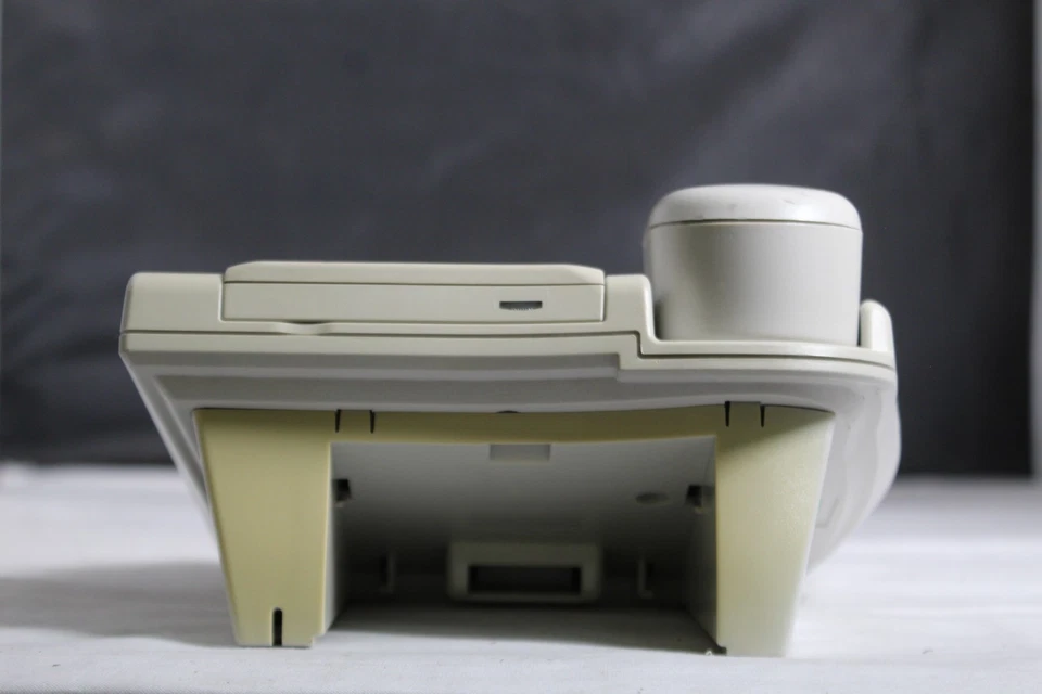 Lote de 5 teléfonos de oficina Nortel T7208 NT8B26 -platino- IP con teléfonos y soportes Foto 3 de 4