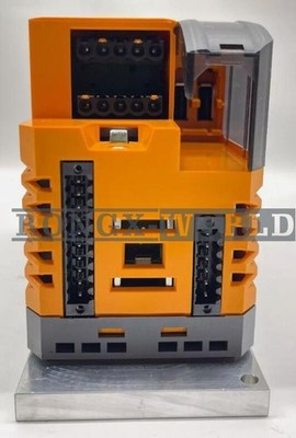 ONE NEW B&R 80SD100XD.C0XX-21 drive