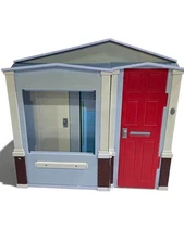 Barbie Totally Real Toy House Mattel 2005 Folding Dollhouse Tested Works